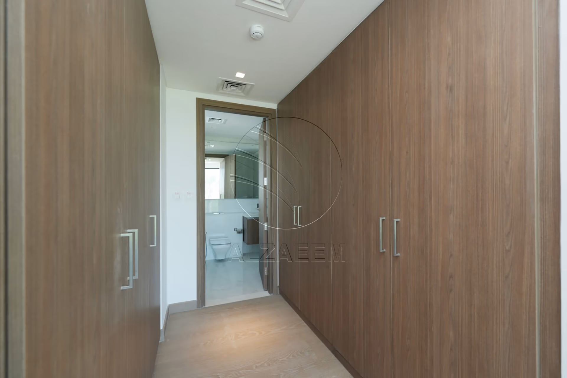 Full Golf Course 4F | Single Row | Move-in Ready