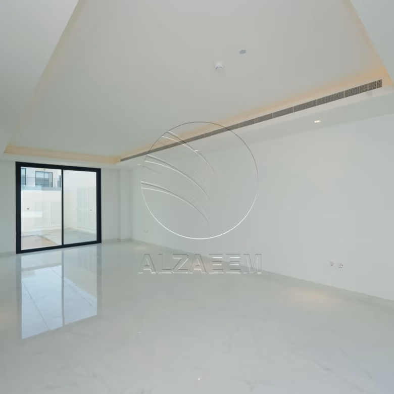 Full Golf Course 4F | Single Row | Move-in Ready