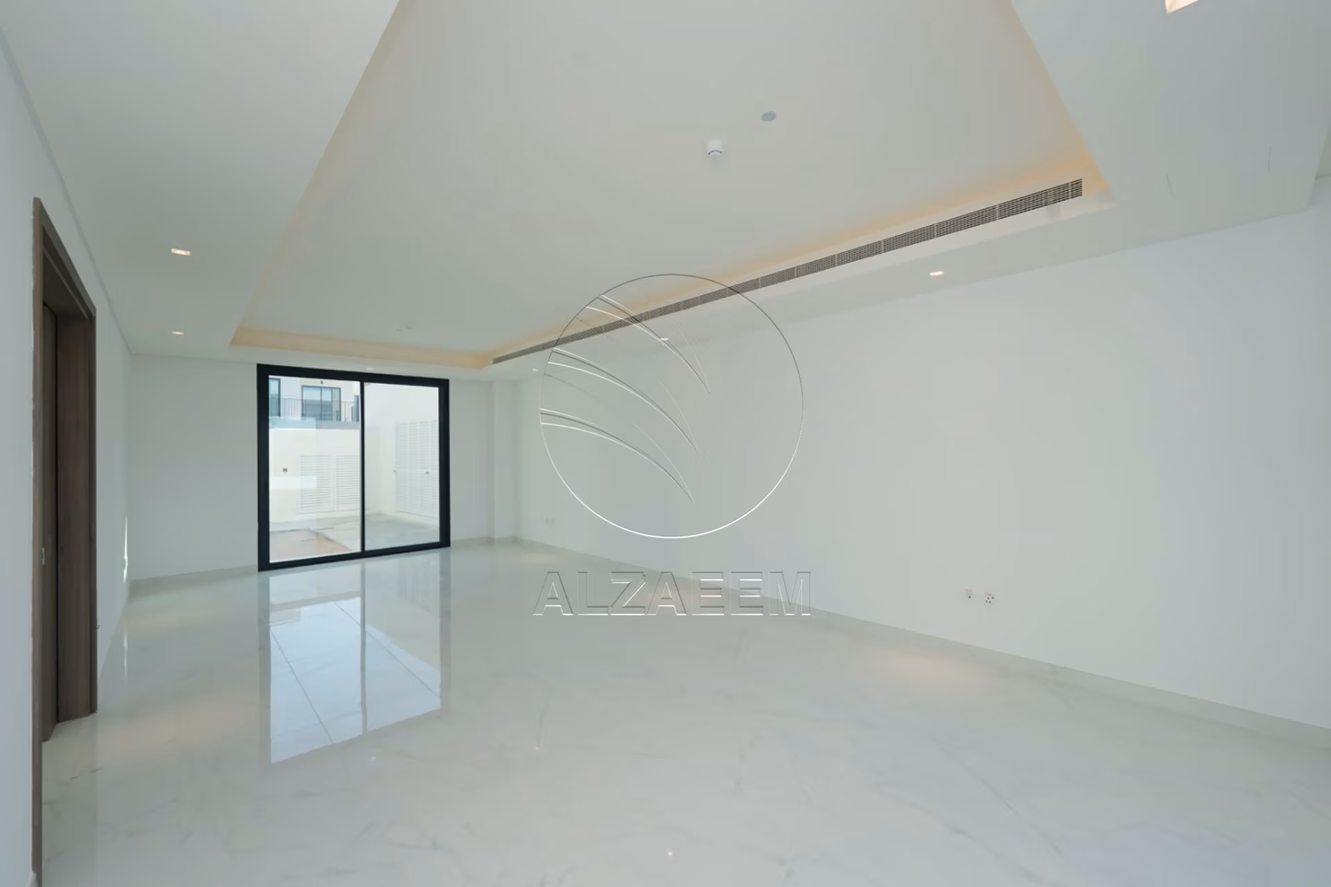 Full Golf Course 4F | Single Row | Move-in Ready