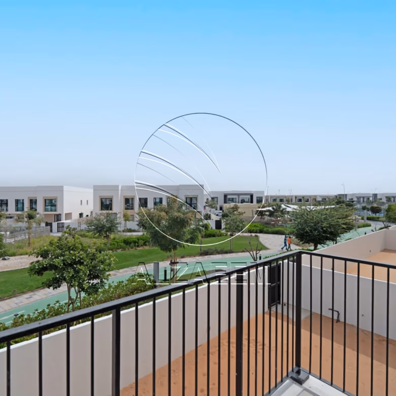 Single Row Corner | Facing Golf Course | Pool View