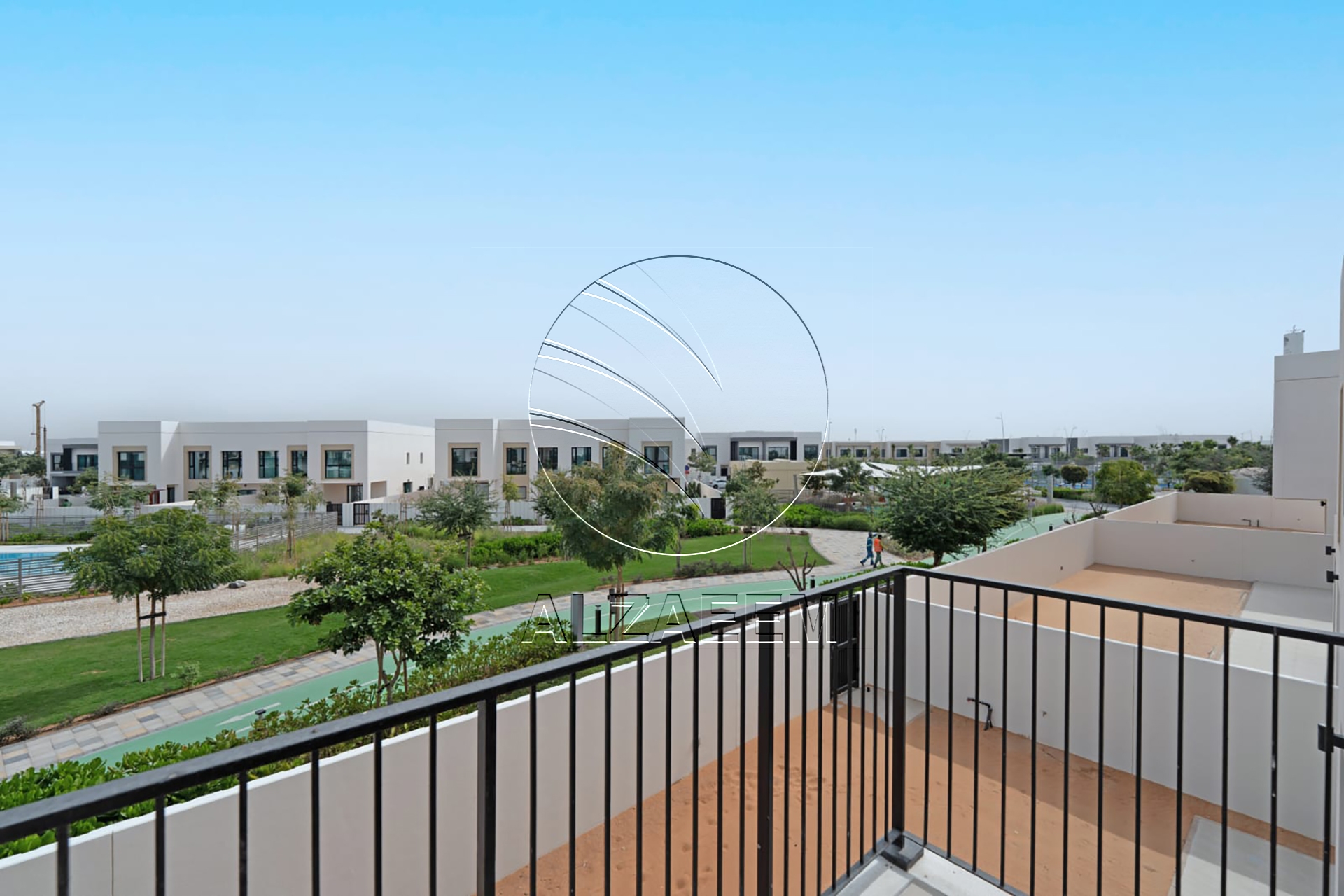 Single Row Corner | Facing Golf Course | Pool View