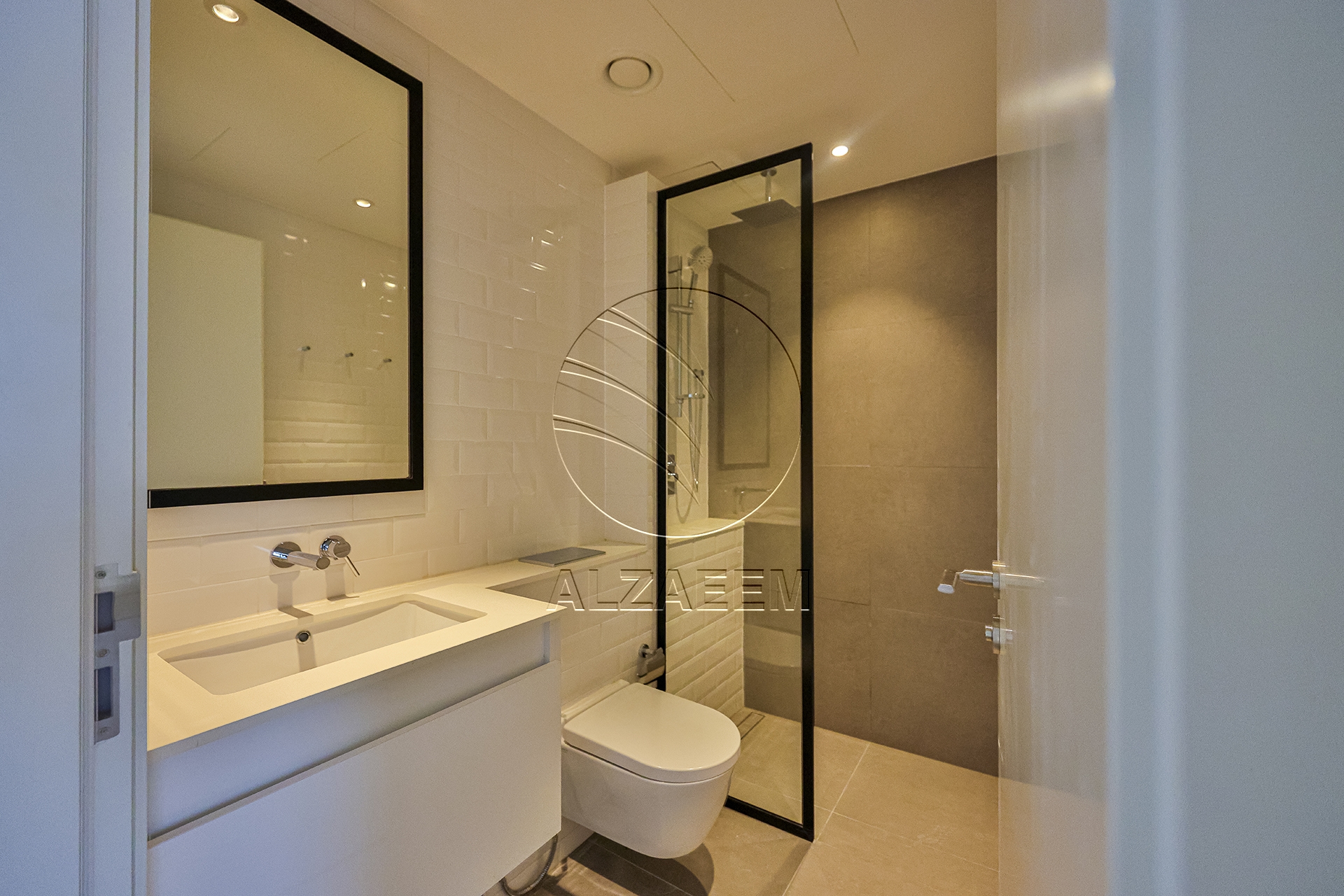 Move in Ready | High Floor | Stunning Sea View