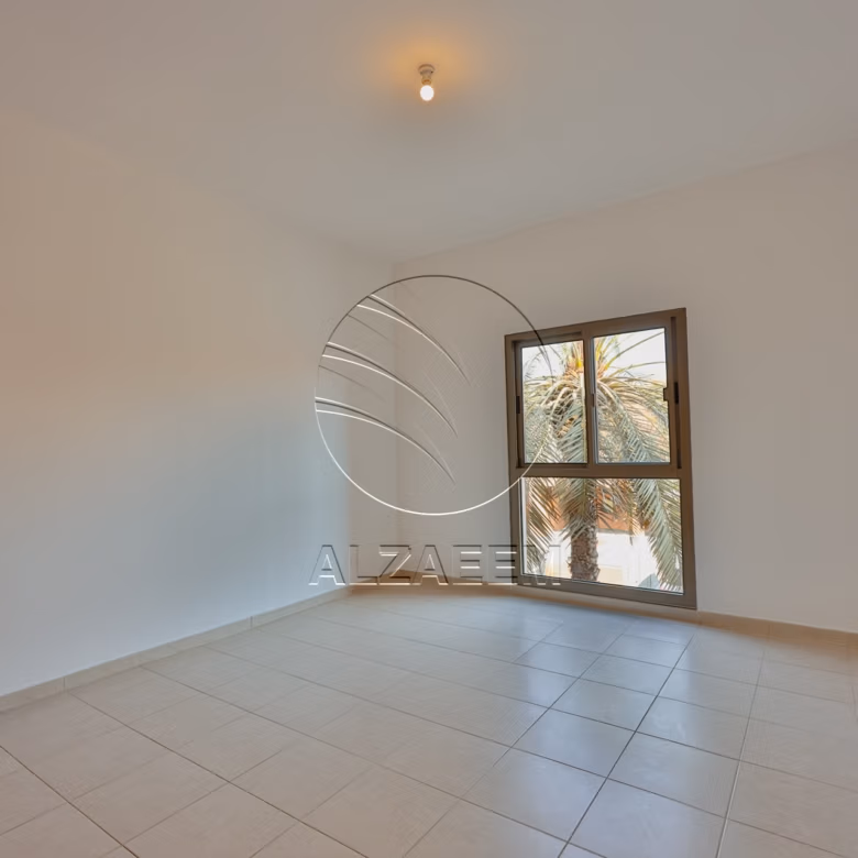 √Prime Location | UPCOMING | Private Garden√