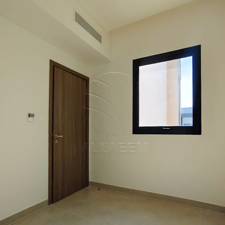 Single Row | Semi Furnished | Near Amenities