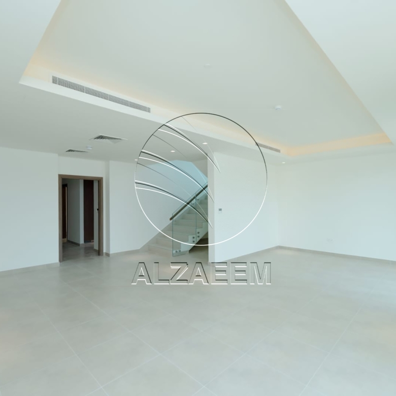 Single Row Corner | Facing Golf Course | Pool View