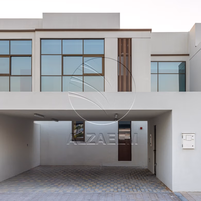 √Standard SR TH -Modified | Extended Living Room√