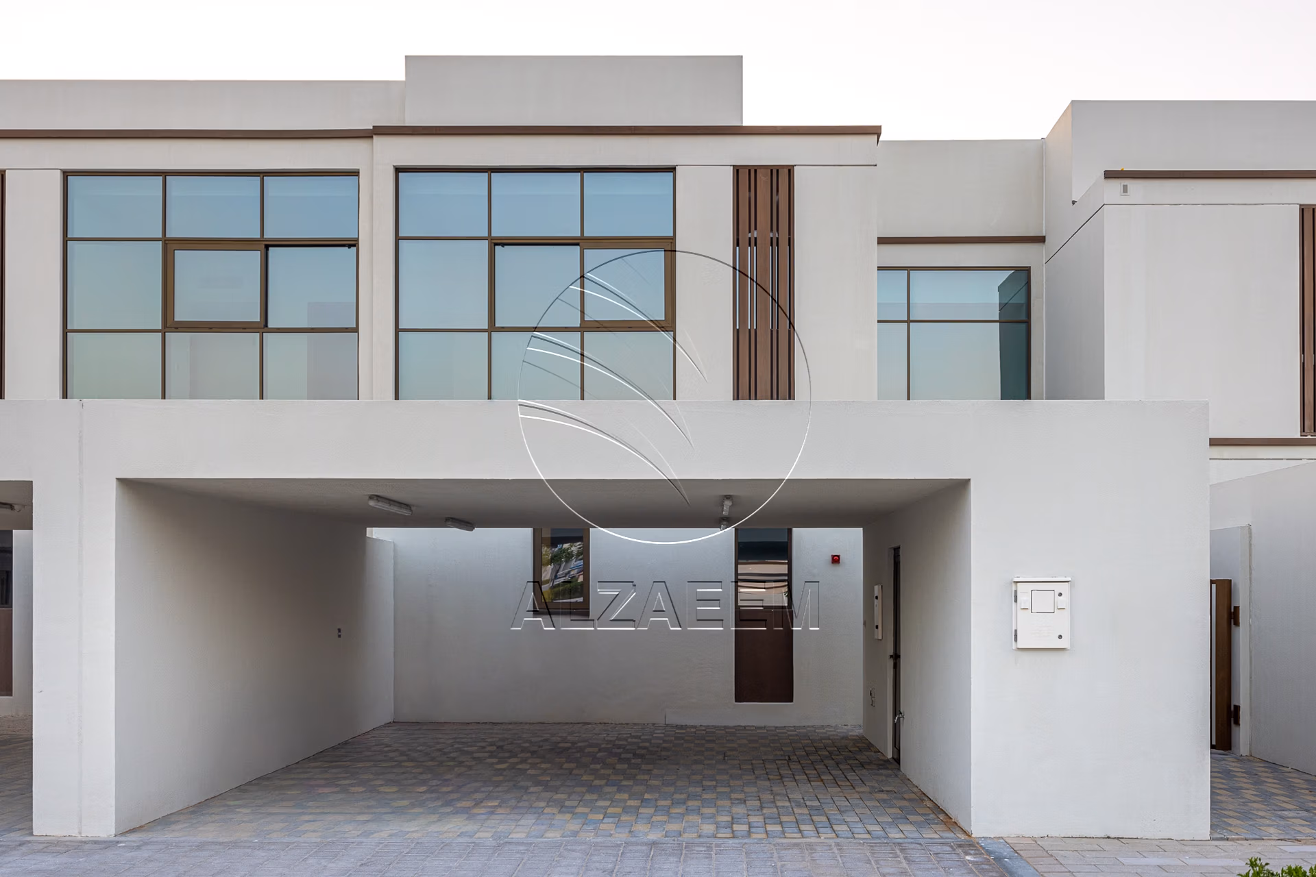 √Standard SR TH -Modified | Extended Living Room√