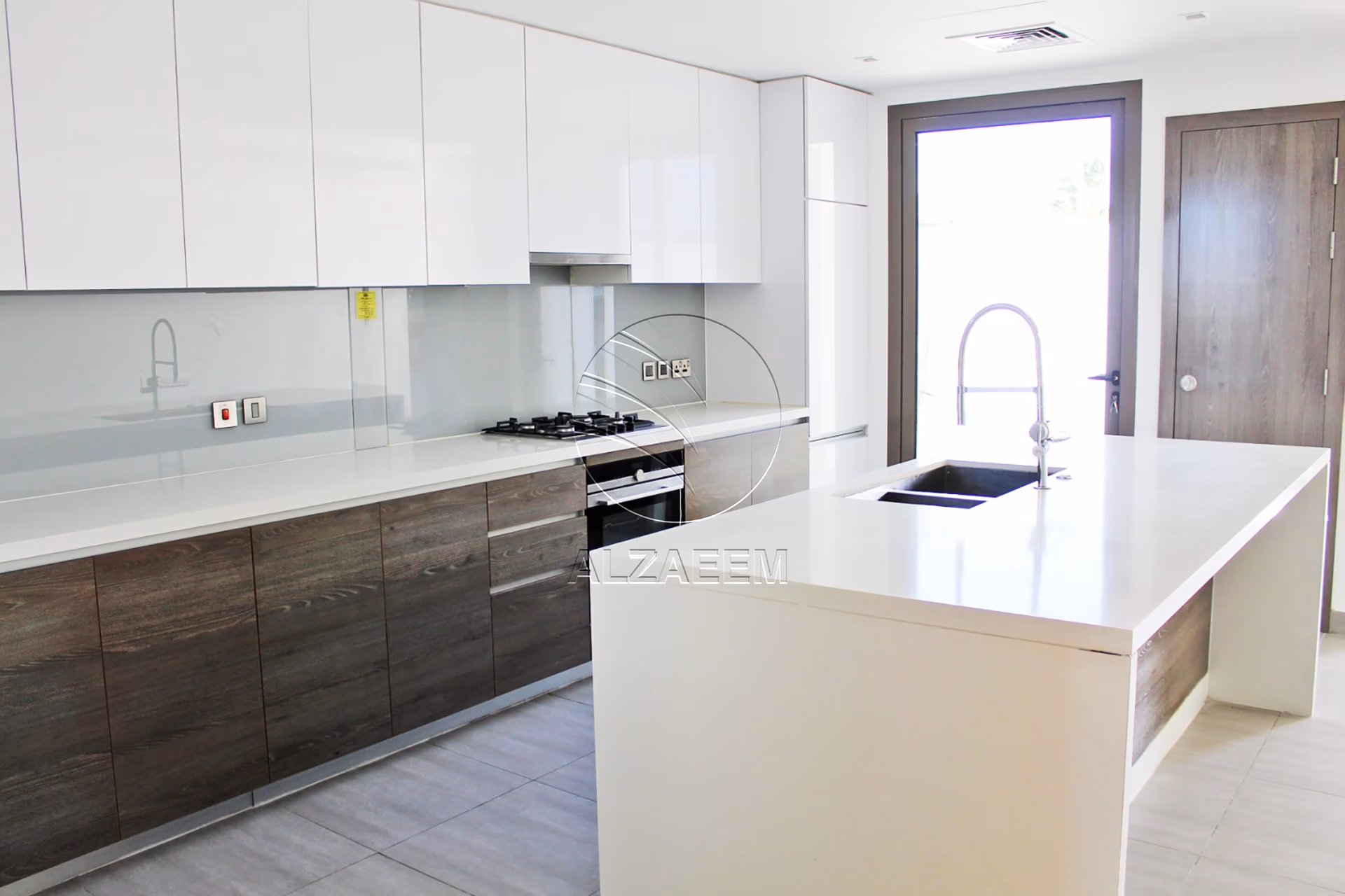 √ HOT DEAL! Type 2M | Move-in Ready | Single Row √