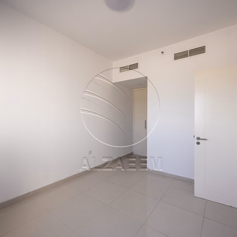 VACANT 1BR+Storage | Partial Sea View | Furnished