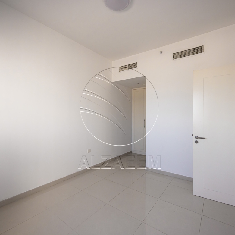 VACANT 1BR+Storage | Partial Sea View | Furnished