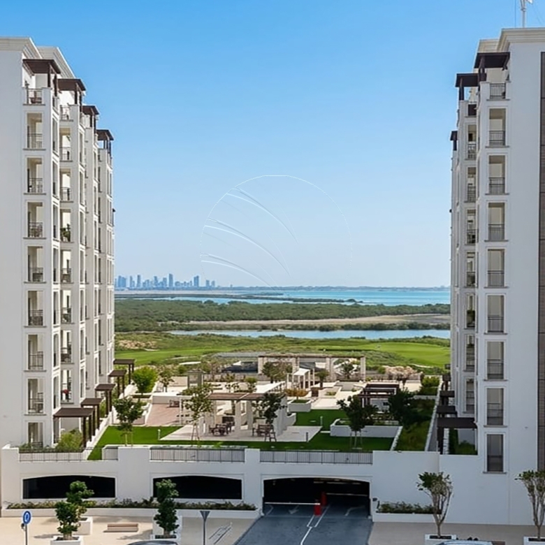 √ Corner Unit+Balcony | Big layout | With Refund √
