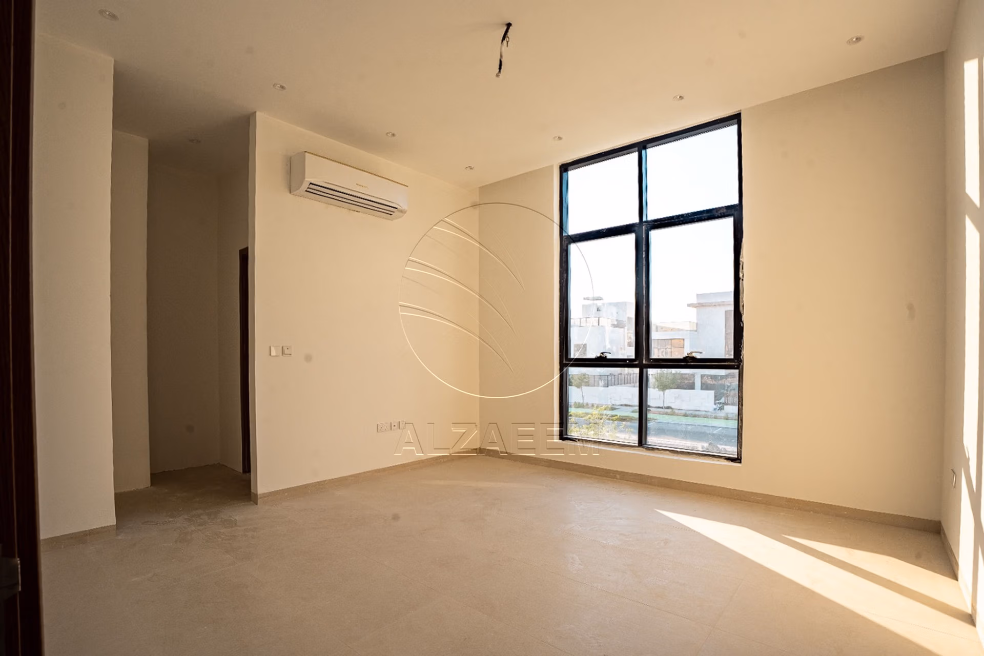 Near Hand Over! Single Row Villa | High Ceiling