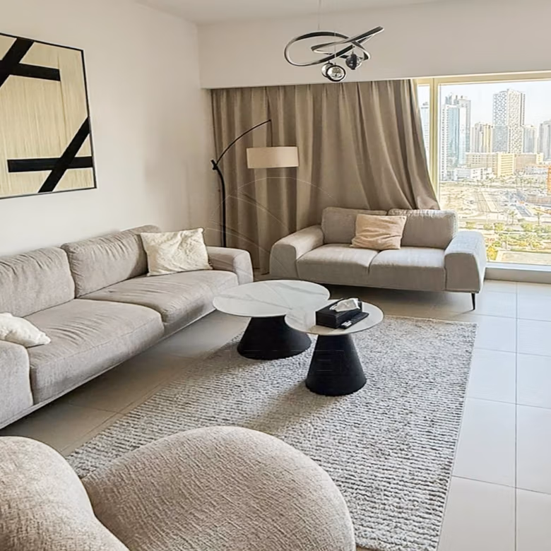 LUXURIOUSLY FURNISHED! Vacant | Up to 3 Payments