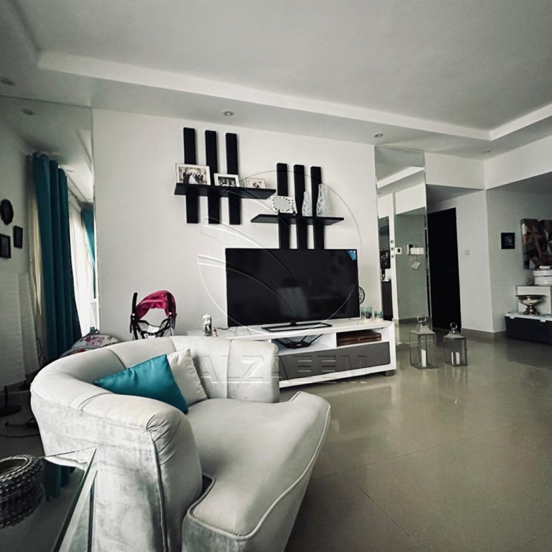 √ Furnished | VACANT | Easy Access to Amenities √