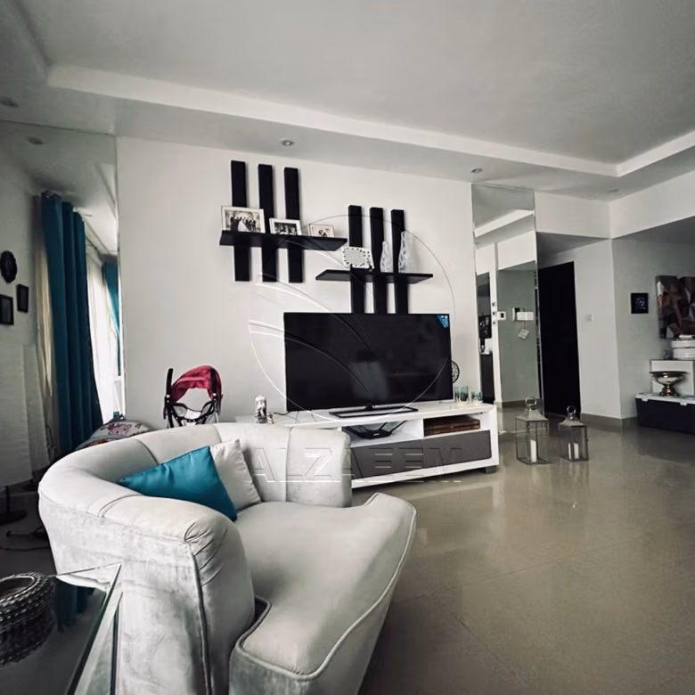 √ Furnished | VACANT | Easy Access to Amenities √