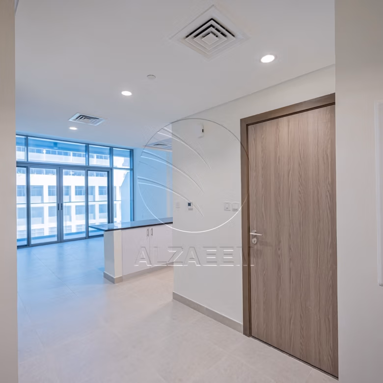 √HOT DEAL! Premium Location | Accessible Unit√