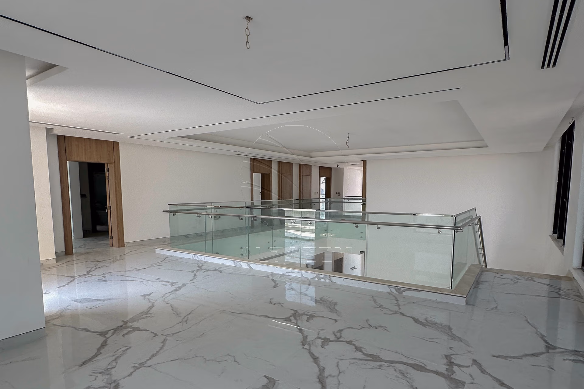 √ Single Row | Biggest Plot | 5BR+Lift+Pool √