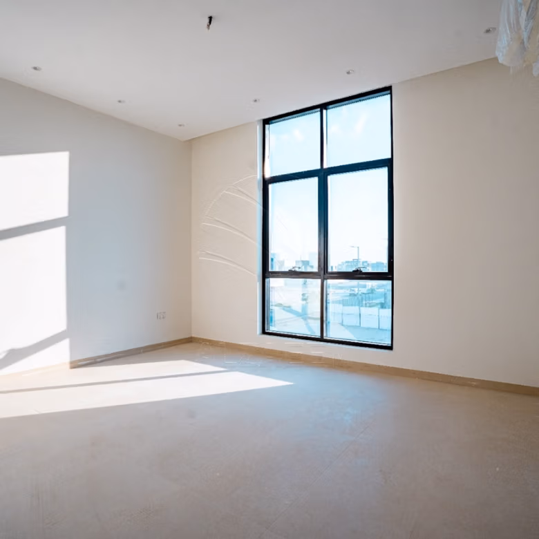 √Single Row l Landscaped l 2Y Maintenance free√
