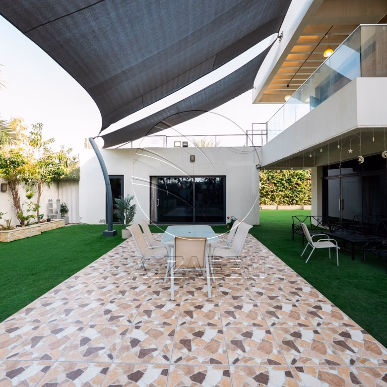 VIP | Upgraded Villa | Corner Single Row | Jacuzzi