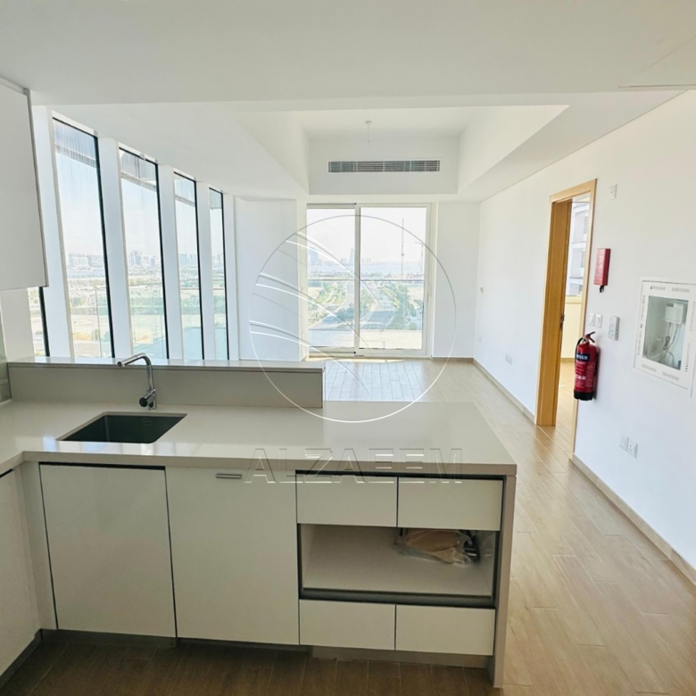 Corner | Partial Golf View | Facing Al Raha Beach
