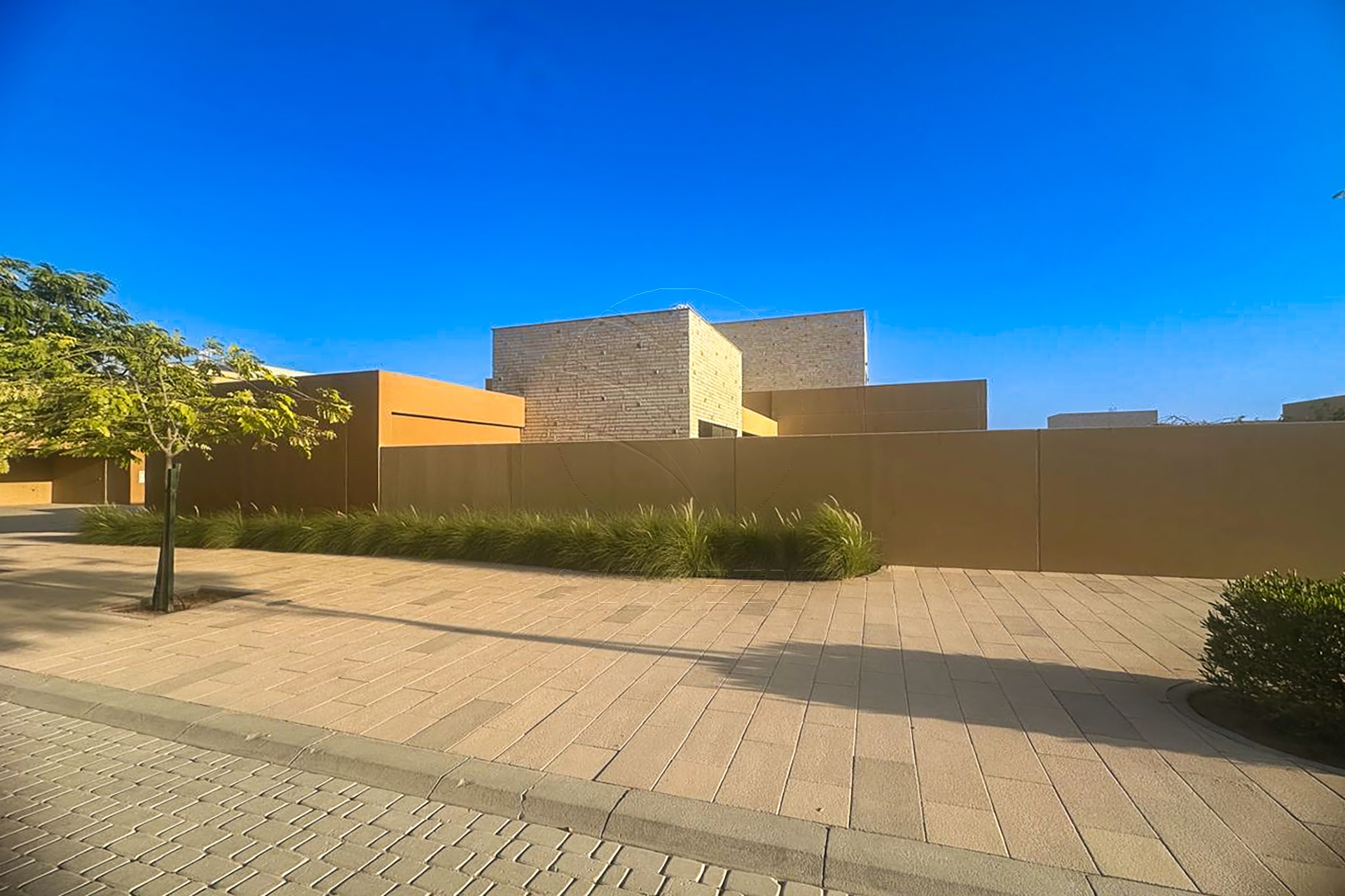 √CORNER Budoor Villa! 609Sqm Plot | Coastal Living