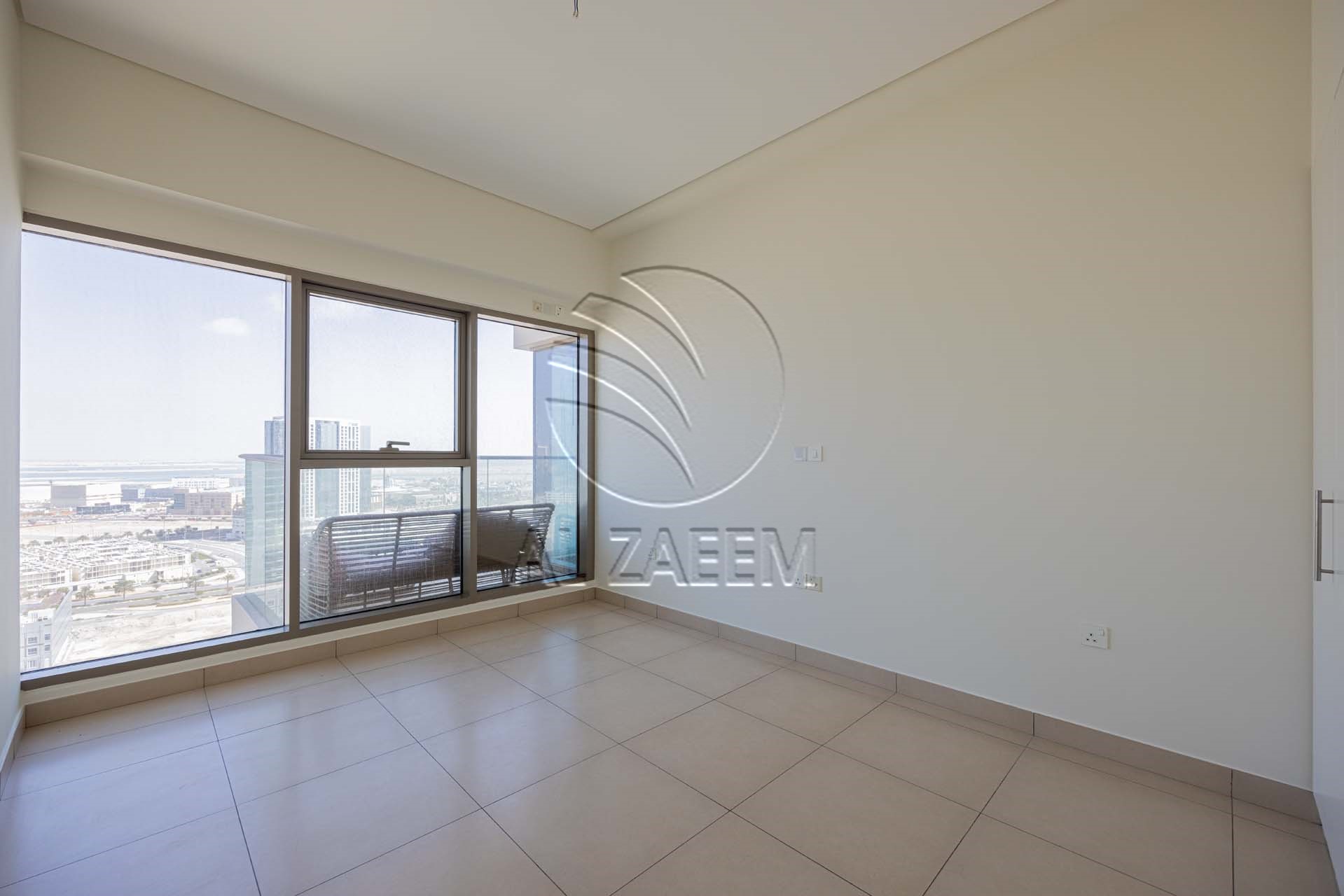 √Vacant! | Higher Level | Community View√