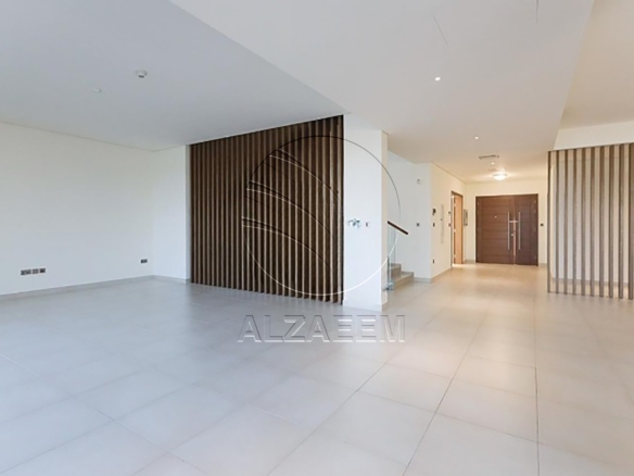 √Single Row Corner | Type 1 | Landscaped Garden√