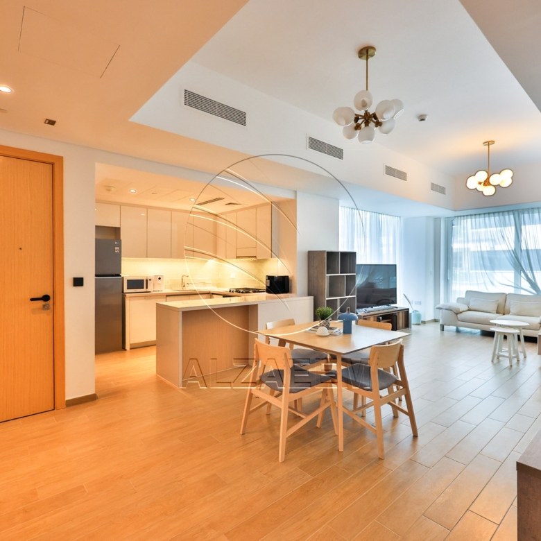 CORNER- 2+Maid | Golf Course View | VACANT