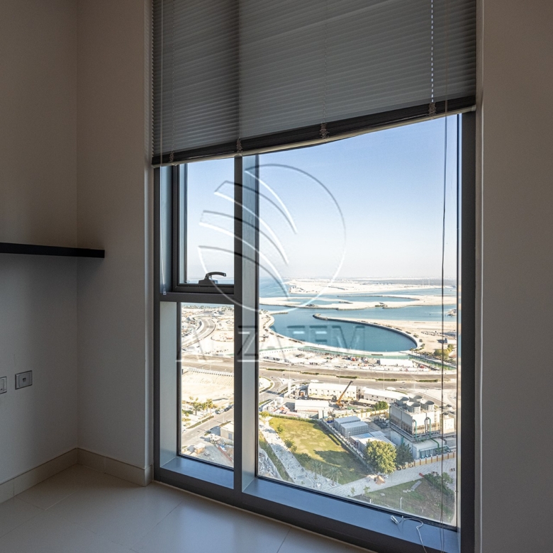 VACANT 3BR | Partial Sea View | High Level
