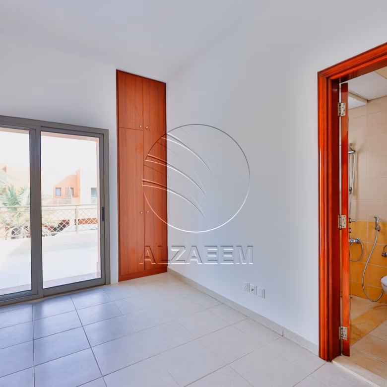 √Prime Location | UPCOMING | Private Garden√