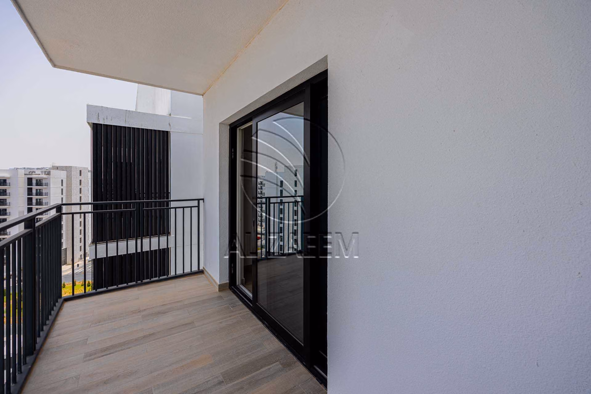 Move-in Ready | High Level | Partial Canal View