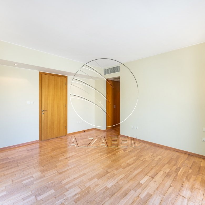 √ Villa Type S | Single Row Corner | VACANT √