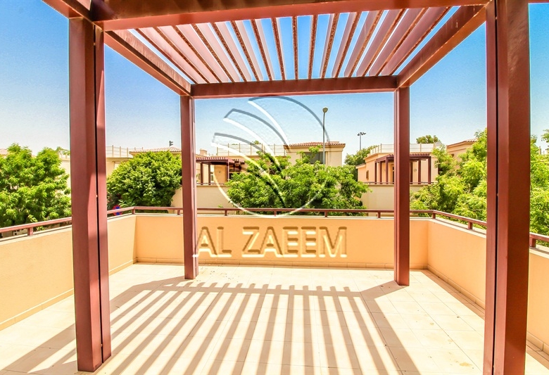 VACANT! Spacious Layout | Double row middle