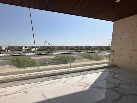 √ Single Row | Biggest Plot | 5BR+Lift+Pool √