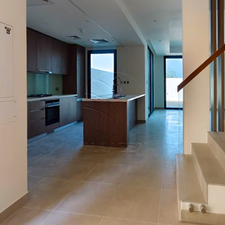 Single Row | Semi Furnished | Near Amenities