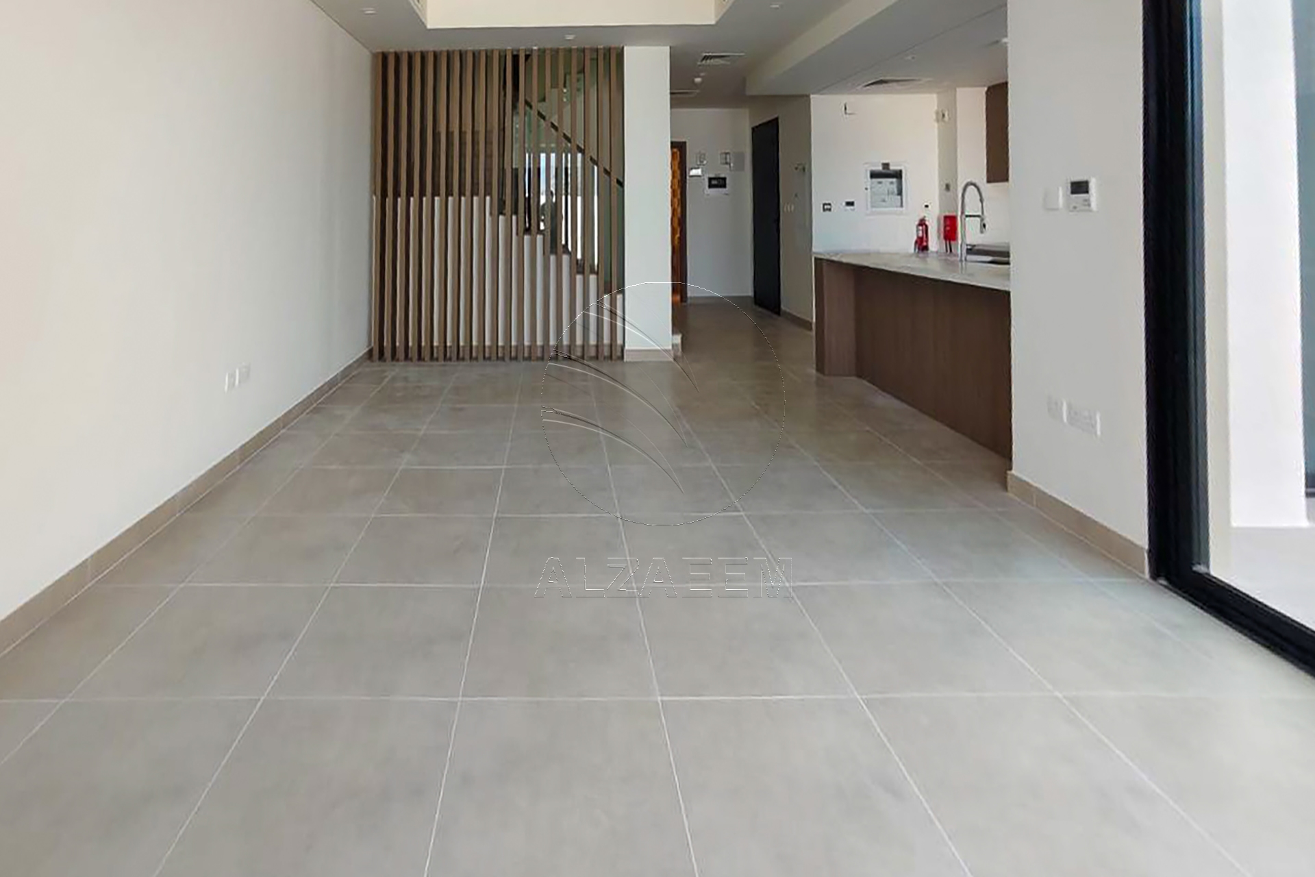 Single Row | Semi Furnished | Near Amenities