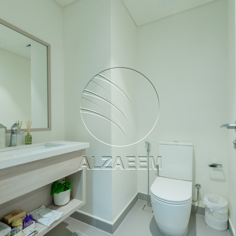VACANT! Corner | Single Row | Fully Furnished