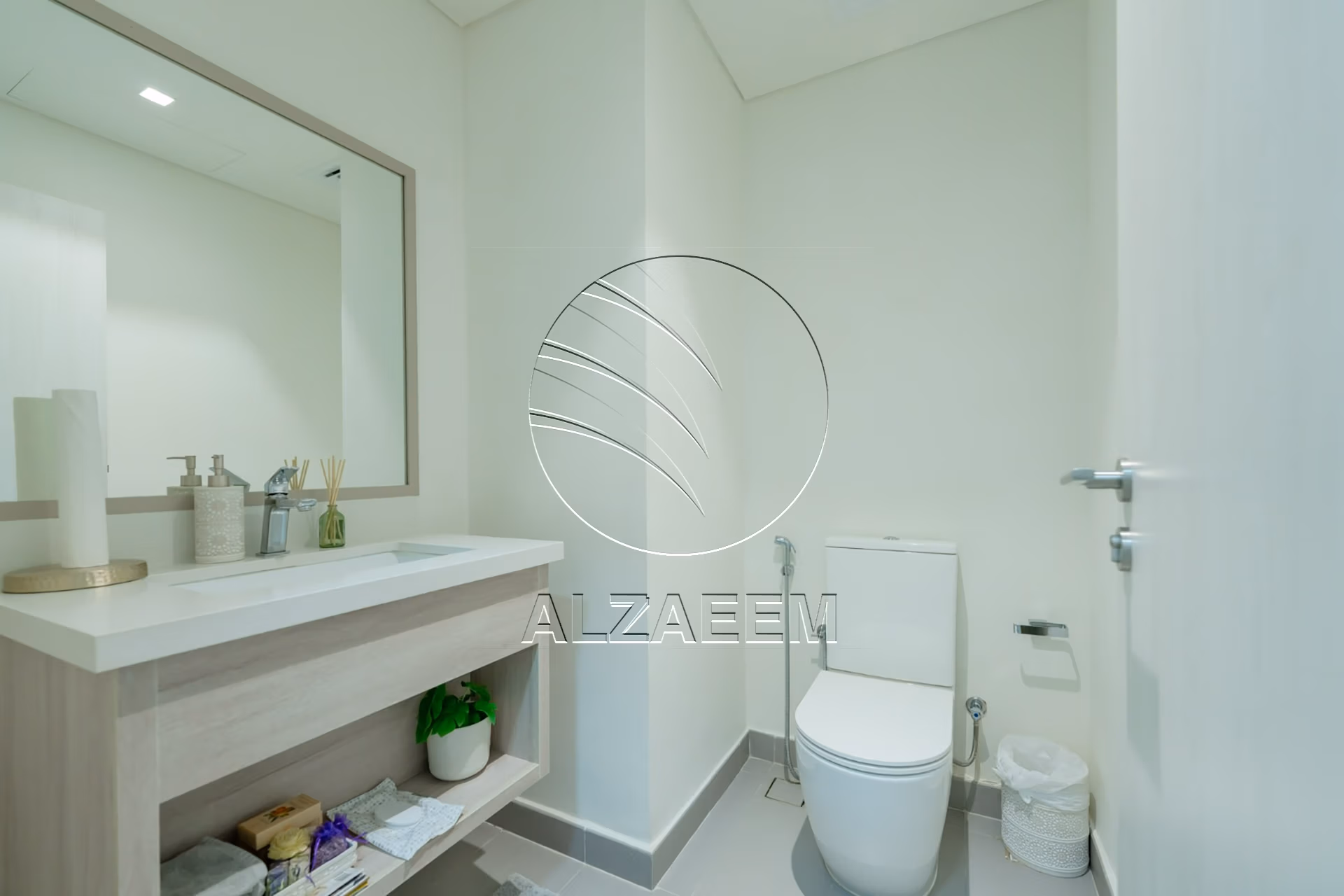 VACANT! Corner | Single Row | Fully Furnished