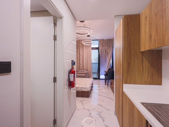 High Level, Sea View and Fully Furnished Unit