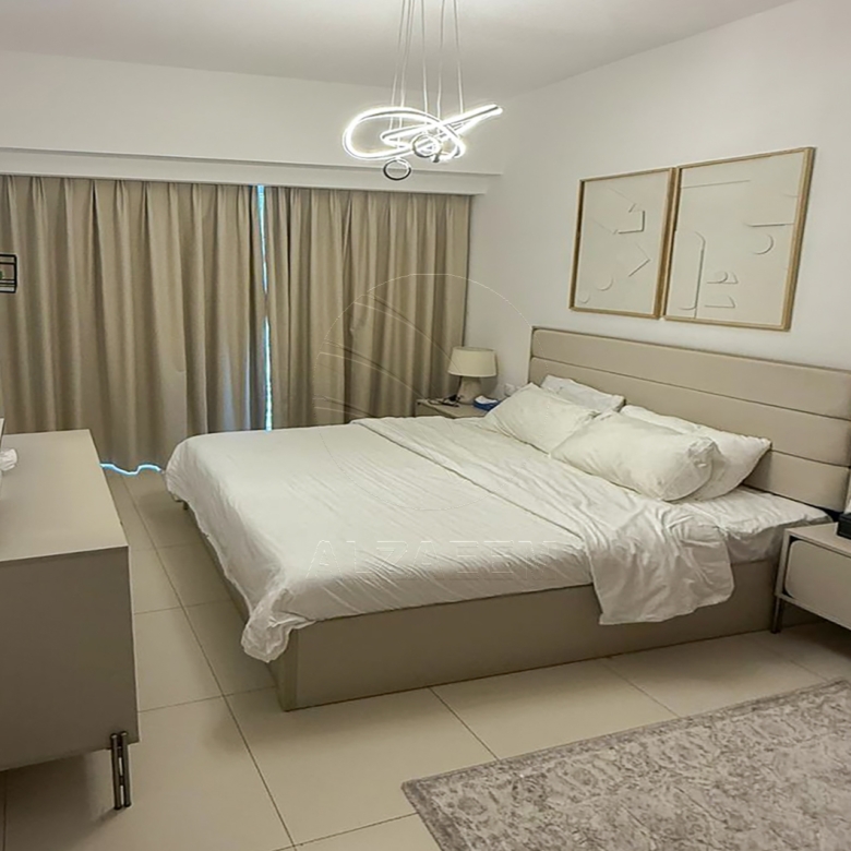 LUXURIOUSLY FURNISHED! Vacant | Up to 3 Payments