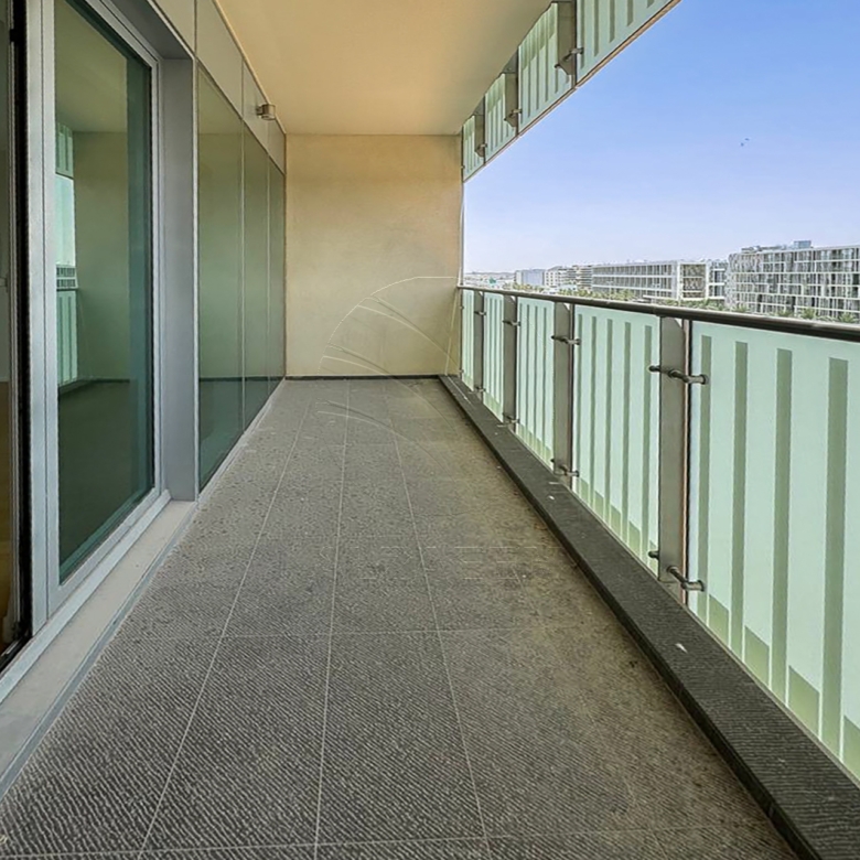 √Modern Living with Private Beach Access | Rented√