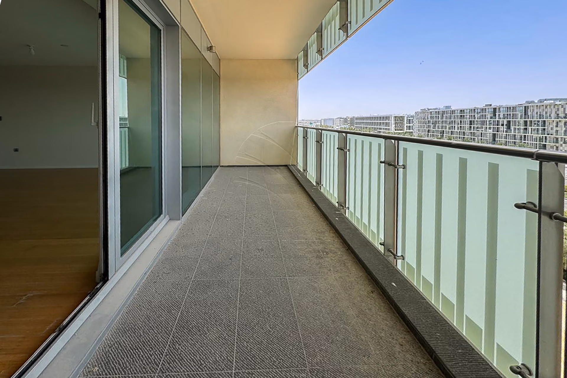 √Modern Living with Private Beach Access | Rented√