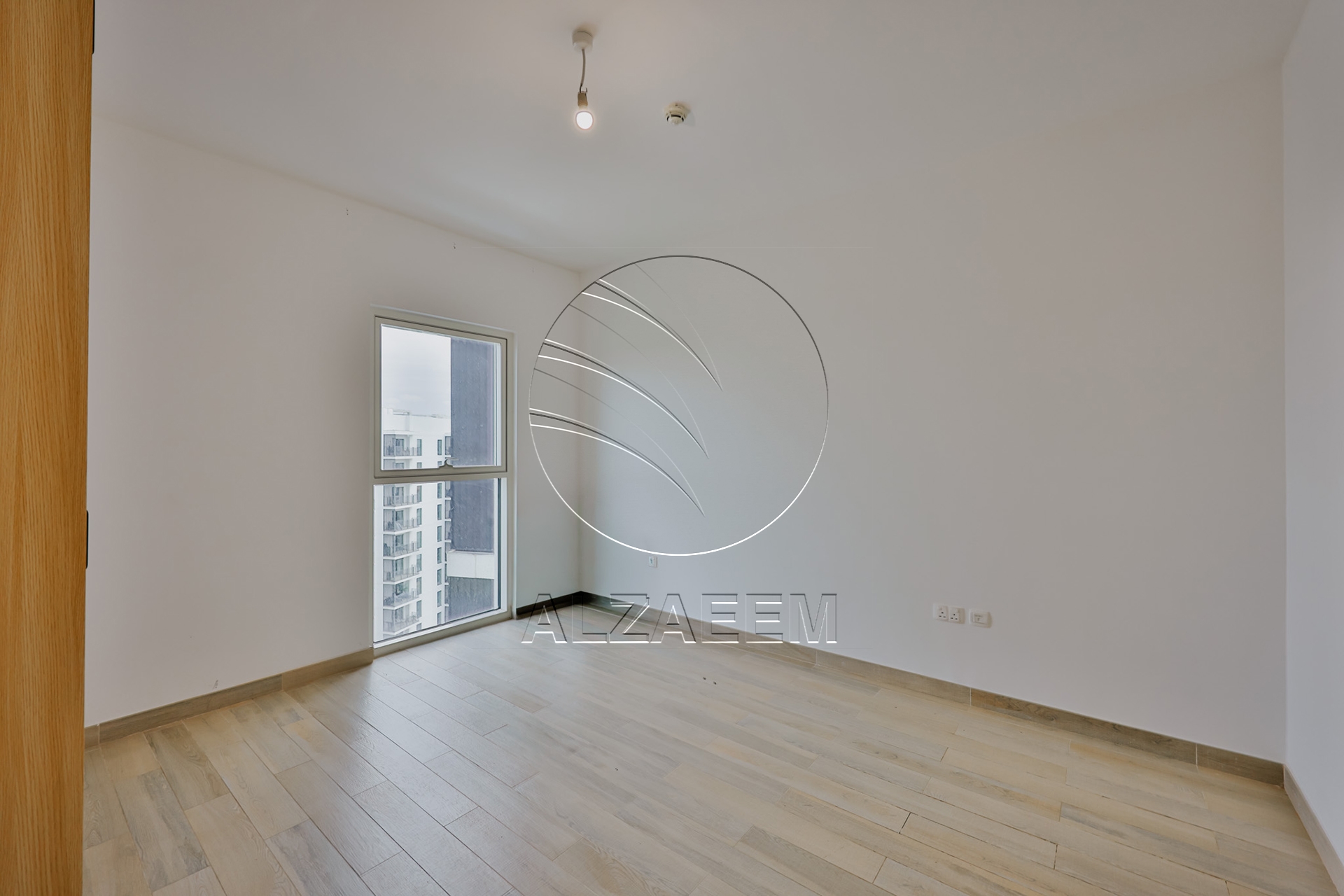 Move-in Ready | High Level | Partial Canal View