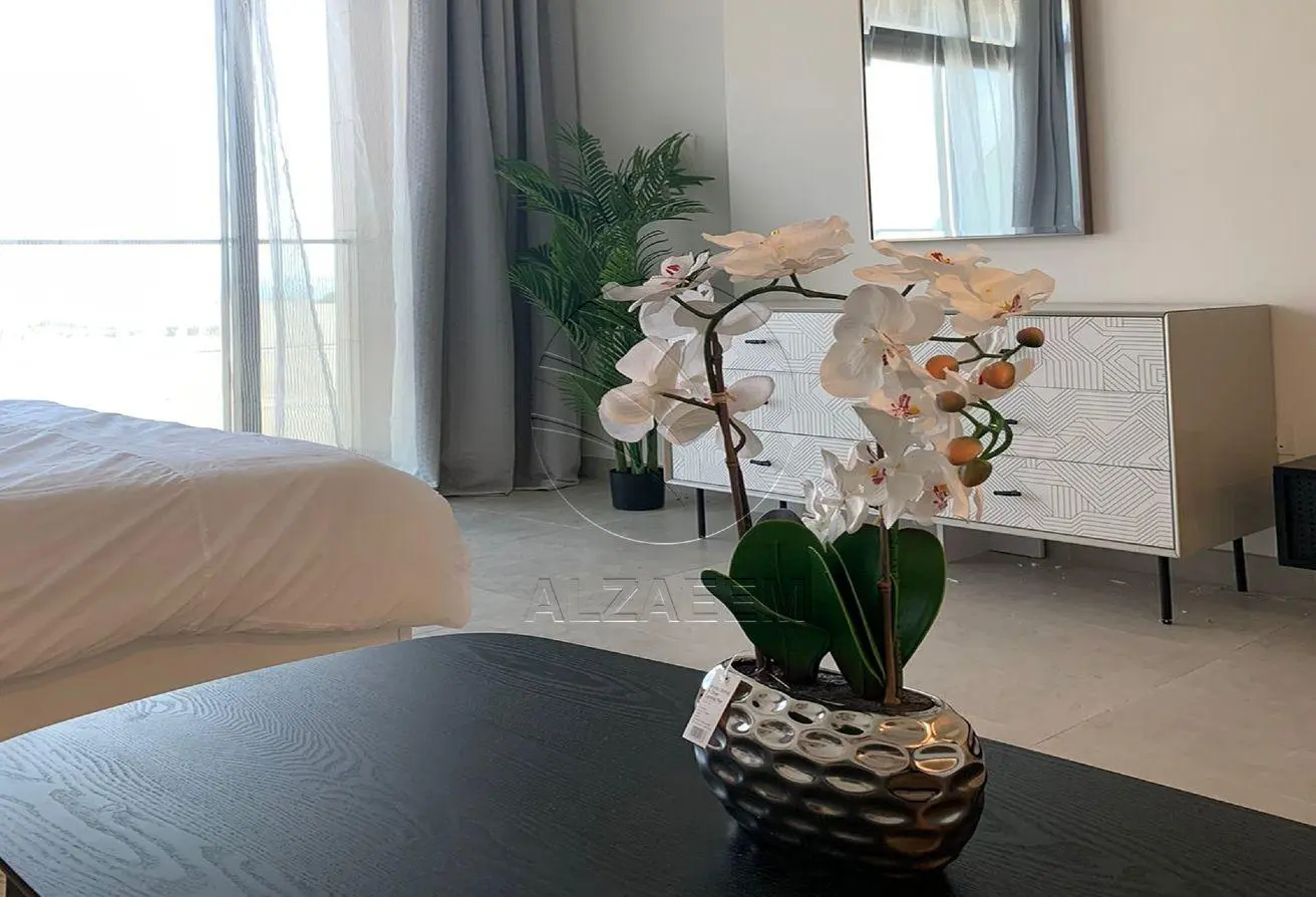 √Fully Furnished | Mid Level | Nice Views√