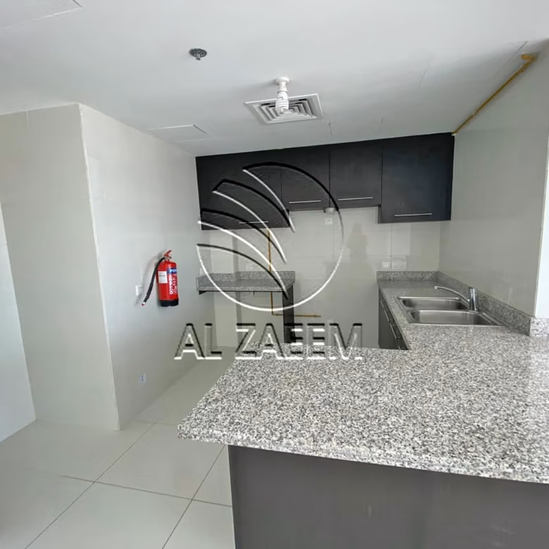 √ Sea View | High Level and Vacant Unit √