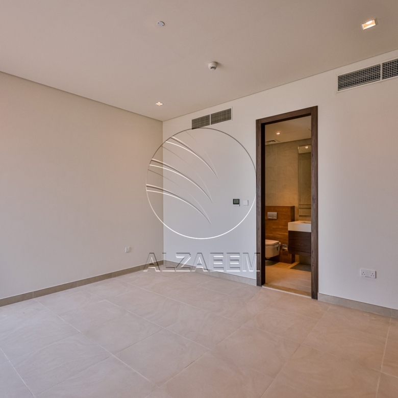 √ 4BR+Maid Single Row Villa | Prime Location √