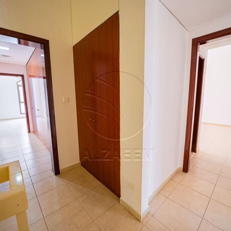 √ Vacant Villa | Premium Living | Price Dropped √