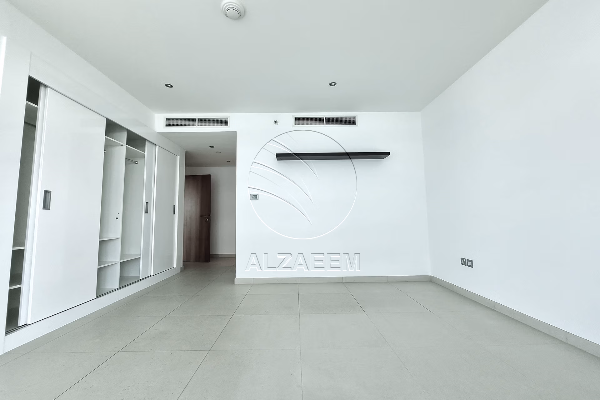 VACANT | Flexible Payments | Sea View Unit