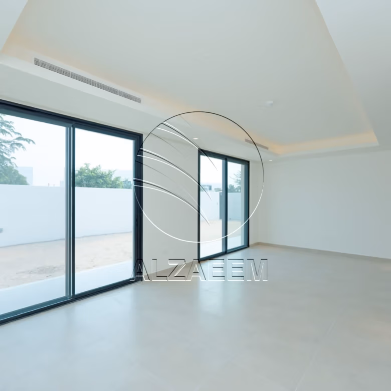 Single Row Corner | Facing Golf Course | Pool View