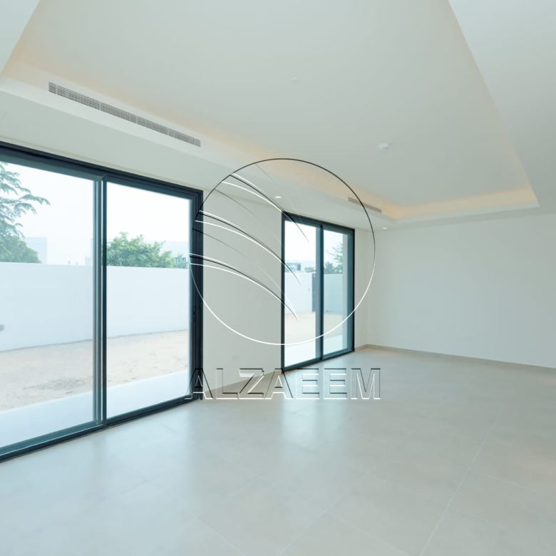 Single Row Corner | Facing Golf Course | Pool View